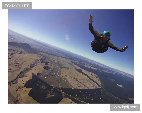 极限运动的魅力：深入广州极限运动队员的个人技能与挑战探索